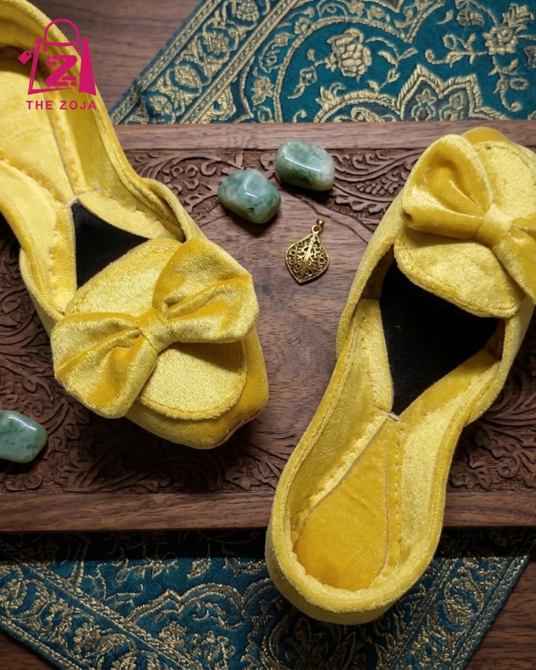  Yellow Velvet Bow Khussa
