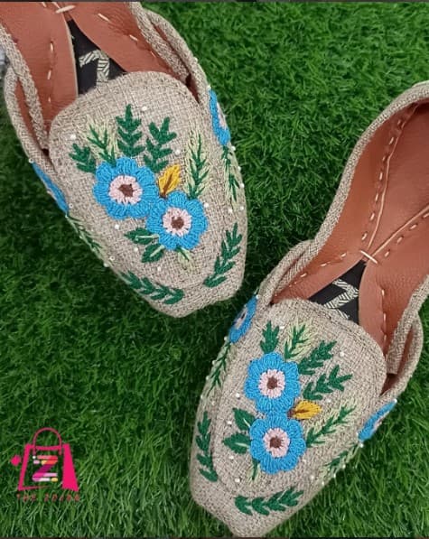 Azure Meadow Khussa