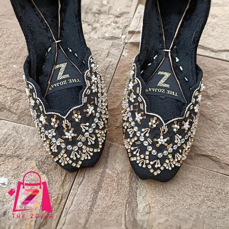 Luxury Black Embellished Khussa